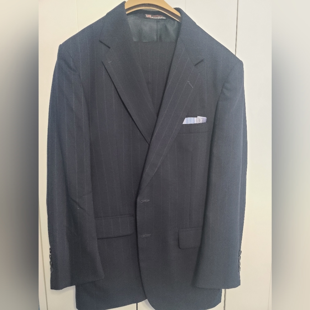 Navy blue pin stripe Stafford suit vintage 1990's size medium/ large